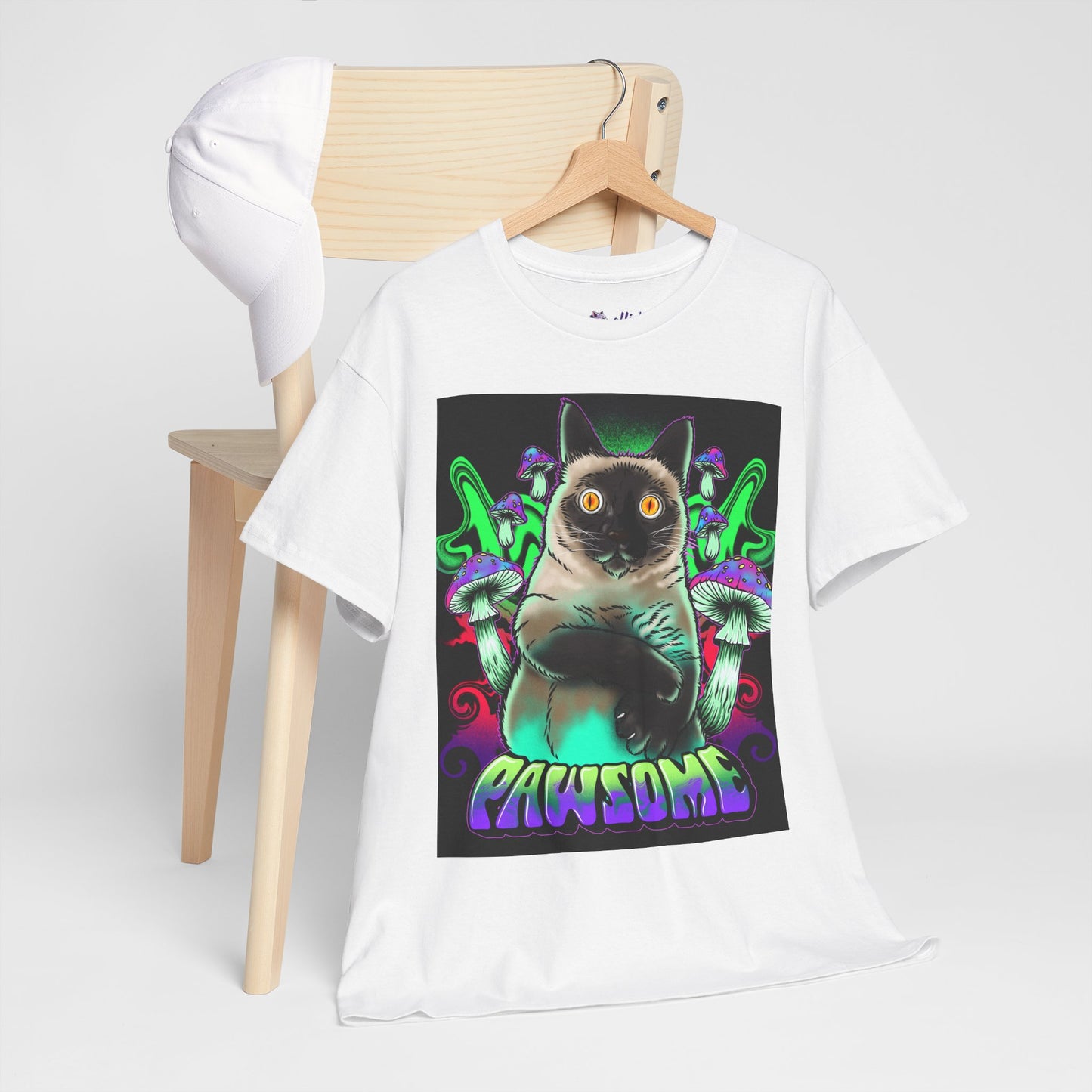 Pawesome T-shirt | Design on the front